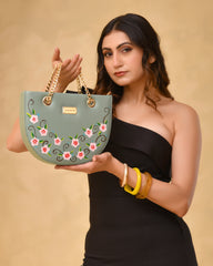 Handpainted Green U Shape Chain Sling